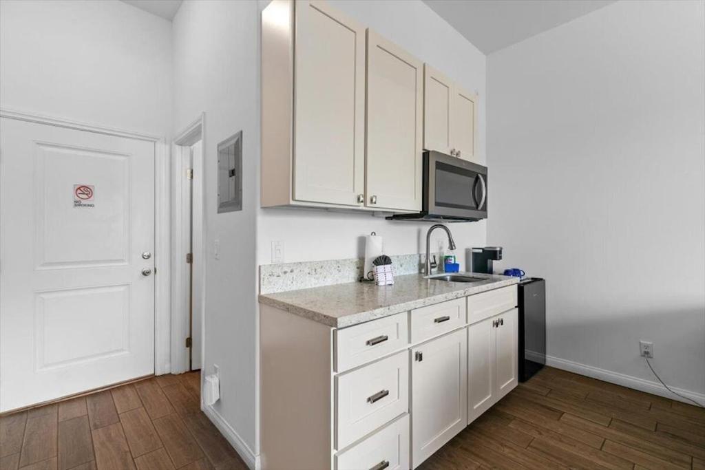 Unit 2 Maui Ohana Modern Studio Wailuku Экстерьер фото